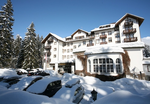 Exterior Sunstar Hotel Flims