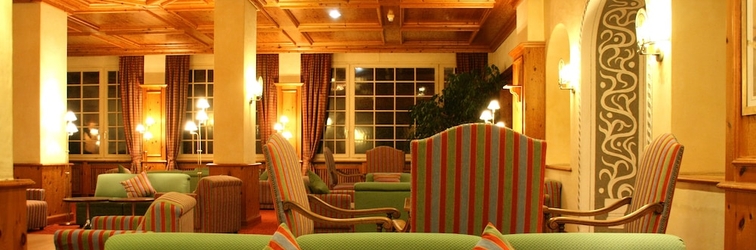 Lobby Sunstar Hotel Flims