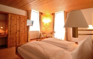 Bedroom 6 Sunstar Hotel Flims