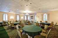 Ruangan Fungsional Embassy Suites by Hilton Charleston Historic District