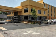 Luar Bangunan Quality Inn & Suites Greenville near downtown