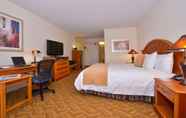 Bedroom 3 Best Western Plus Thousand Oaks Inn