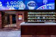 Bar, Kafe, dan Lounge Golden Gate Hotel and Casino