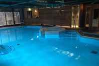 Swimming Pool Isles Of Glencoe Hotel