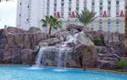 Swimming Pool 7 Excalibur Hotel & Casino