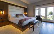 Kamar Tidur 4 Kingfisher Oceanside Resort and Spa