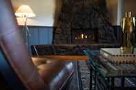 Bar, Kafe, dan Lounge SureStay Hotel by Best Western Castlegar