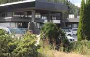 Exterior 7 SureStay Hotel by Best Western Castlegar