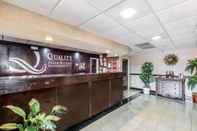 Lobby Quality Inn & Suites Memphis East