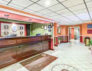 Lobby 2 Comfort Inn And Suites Athens