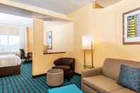 Lobby Fairfield Inn & Suites by Marriott Nashville at Opryland