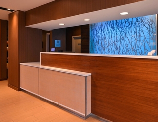 Lobby 2 Fairfield by Marriott St Charles