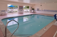 Swimming Pool Fairfield by Marriott St Charles