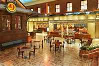 Bar, Cafe and Lounge Ameristar Casino Hotel Kansas City