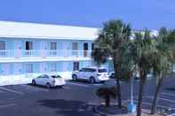 Common Space Destin Inn and Suites