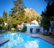 Swimming Pool 2 Palisades Tahoe Lodge