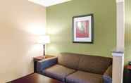 Common Space 7 Comfort Suites Las Colinas Center