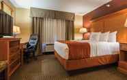 ห้องนอน 2 Best Western Plus Deer Park Hotel & Suites