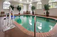 Swimming Pool Best Western Plus Deer Park Hotel & Suites