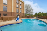 Swimming Pool Hampton Inn Conyers