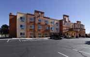 Exterior 5 Comfort Suites North Albuquerque Balloon Fiesta Park