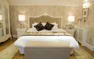 Kamar Tidur 5 Alderley Edge Hotel