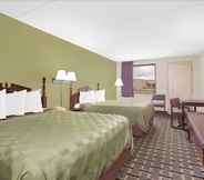 Bedroom 7 Days Inn by Wyndham Eufaula AL