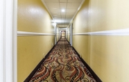 Lobi 4 Rodeway Inn & Suites Jacksonville near Camp Lejeune