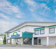 Luar Bangunan 5 Days Inn & Suites by Wyndham Port Huron