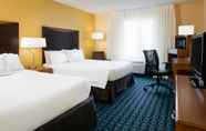 Bedroom 6 Fairfield Inn By Marriott Kansas City Airport