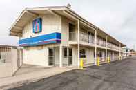 Exterior Motel 6 Albuquerque, NM - Northeast