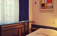 Kamar Tidur 3 Art Hotel Charlottenburger Hof