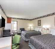 ห้องนอน 3 Days Inn & Suites by Wyndham Peachtree Corners/Norcross