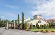 Exterior 2 Days Inn & Suites by Wyndham Peachtree Corners/Norcross