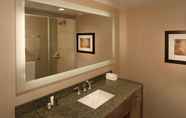 Toilet Kamar 3 The Stamford Hotel