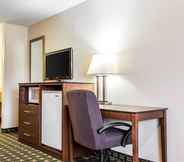Phòng ngủ 2 Quality Inn & Suites Morrow Atlanta South