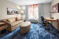 Ruang untuk Umum Fairfield Inn and Suites by Marriott Denver Airport