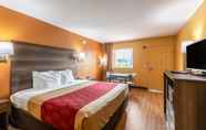 Kamar Tidur 7 Econo Lodge Cumberland