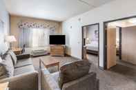 Common Space Red Lion Inn & Suites Goodyear Phoenix