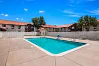 Swimming Pool Red Roof Inn Palmdale - Lancaster