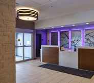 Lobby 2 DoubleTree by Hilton Neenah