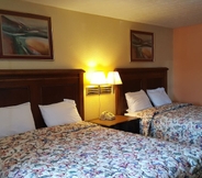 Bedroom 4 Garden Inn & Extended Stay Shepherdsville / Louisville