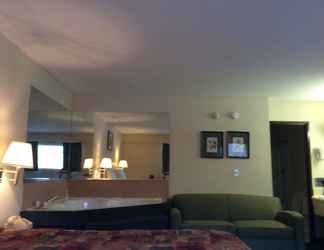Lobby 2 America's Best Inn and Suites