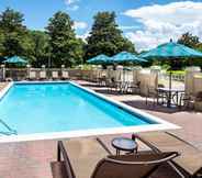 Swimming Pool 3 Hyatt Place Topeka