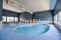 Entertainment Facility SureStay Hotel by Best Western Ottawa