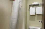 In-room Bathroom 4 Red Roof Inn Weedsport