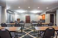 Ruangan Fungsional Comfort Inn & Suites Kannapolis - Concord