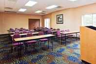 Functional Hall Quality Inn Brunswick Cleveland South