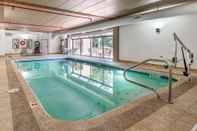 Swimming Pool Comfort Inn