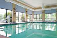 Swimming Pool Hampton Inn Wooster